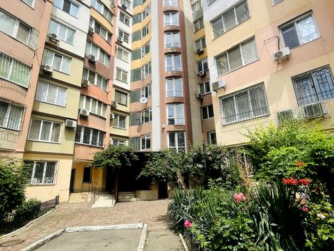 квартира за адресою Тополина вул., 22