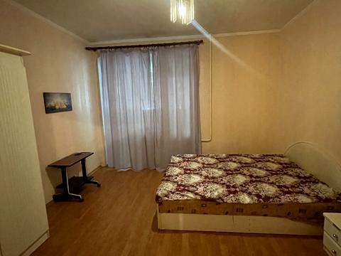квартира за адресою Тополина вул., 22