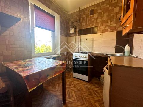 квартира за адресою Зарічний 4-й , 22