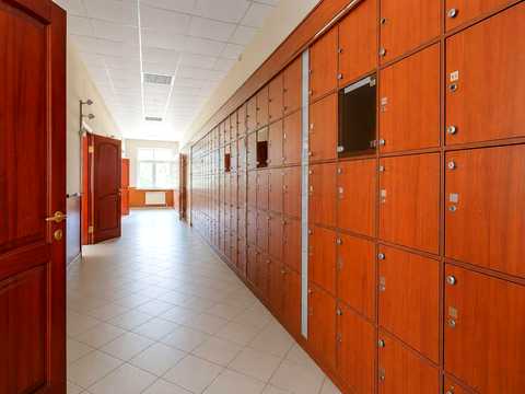 комерційна за адресою Євгена Коновальця вул. (Щорса), 36-Б