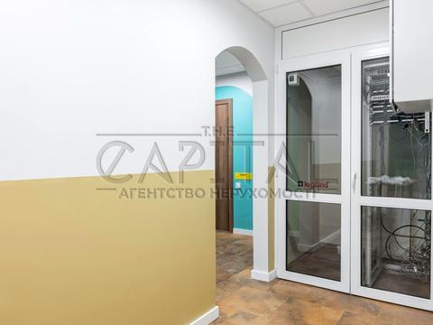 комерційна за адресою Драгоманова вул., 1-Д
