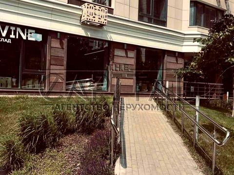 комерційна за адресою Київ, Золотоустівська вул., 25