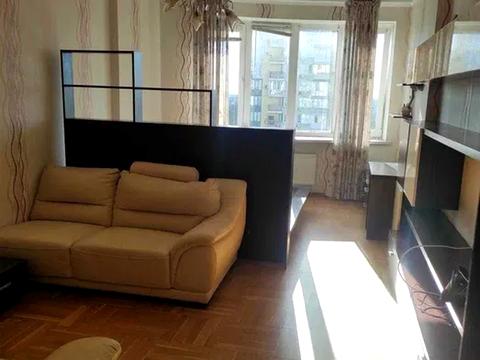 квартира за адресою Верховинна вул., 37