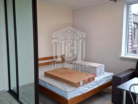 квартира за адресою Олени Теліги, 15