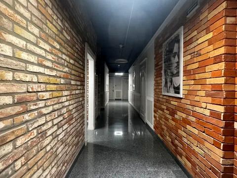 комерційна за адресою Дніпро, Ламана вул., 18