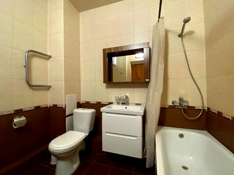 квартира за адресою Осіння вул., 33