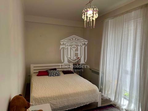 1870595604492666