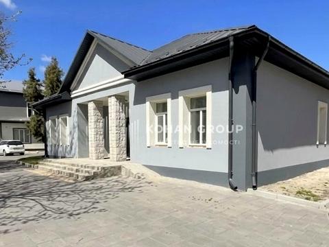 комерційна за адресою Незалежності вул., 84