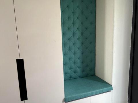 будинок за адресою Монтажників вул., 142