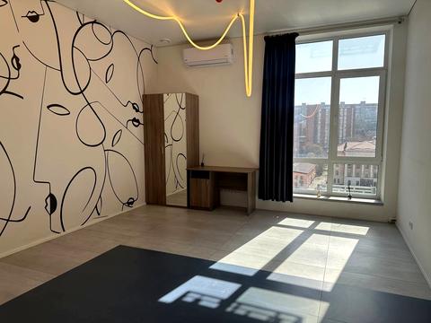 комерційна за адресою Дніпро, Ламана вул., 18