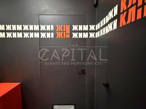 комерційна за адресою Василя Тютюнника вул. (Анрі Барбюса), 51/1А