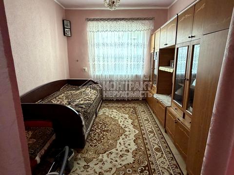будинок за адресою Джерельна  вул., 8