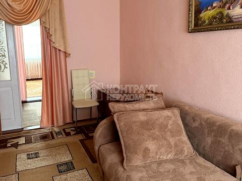будинок за адресою Джерельна  вул., 8