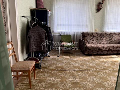 будинок за адресою Джерельна  вул., 8