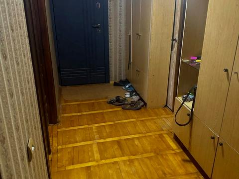 квартира за адресою Золотогірська вул., 25