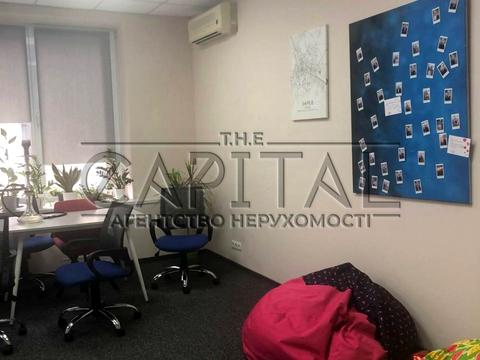 коммерческая по адресу Болсуновская ул. (Сергея Струтинского), 8