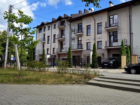 комерційна за адресою Львів, Володимира Янева вул., 8