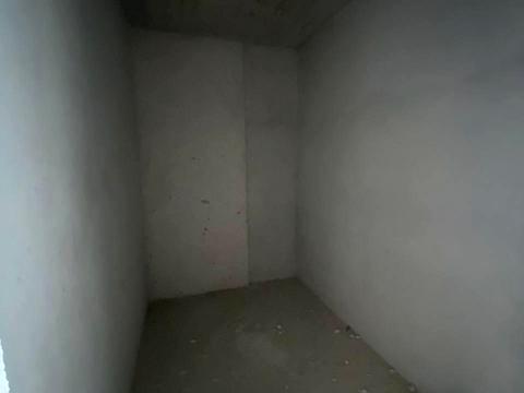 1870601307583901