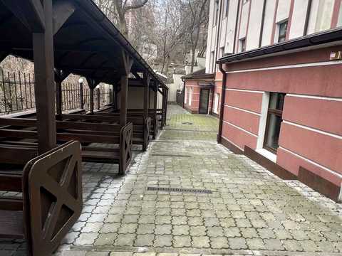 коммерческая по адресу Косогорный пер., 10