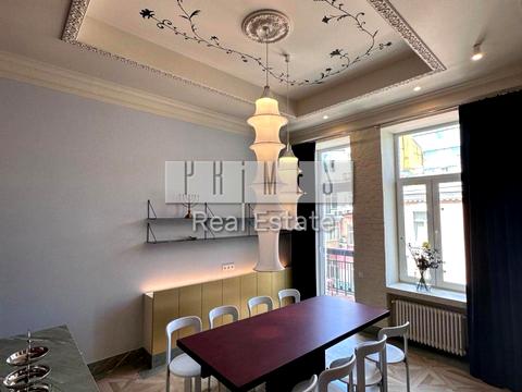 коммерческая по адресу Шота Руставели ул., 15-Б