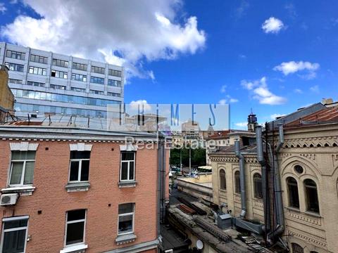 коммерческая по адресу Шота Руставели ул., 15-Б
