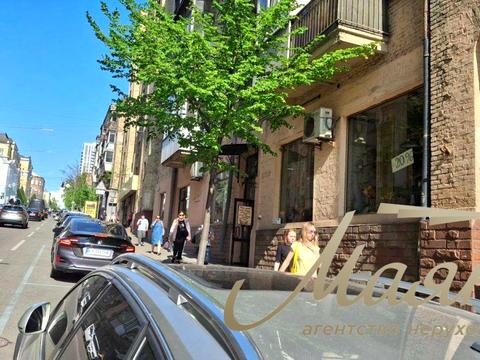 комерційна за адресою Бульварно-Кудрявська вул. (Воровського), 43-А