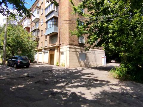 комерційна за адресою Київ, Делегатський пров., 3