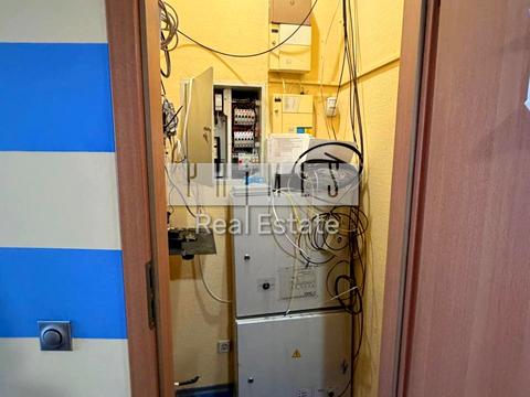 коммерческая по адресу Саксаганского ул., 106