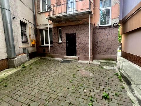 коммерческая по адресу Галицкая ул., 61