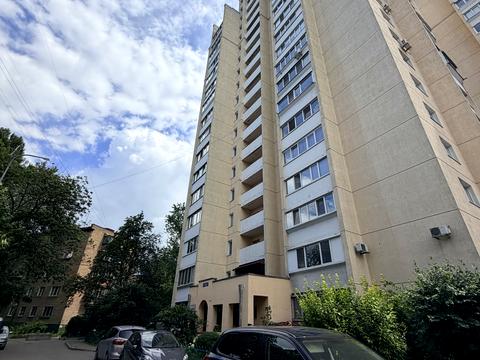 квартира за адресою Сергія Москаленка вул. (Красовського), 8-Б