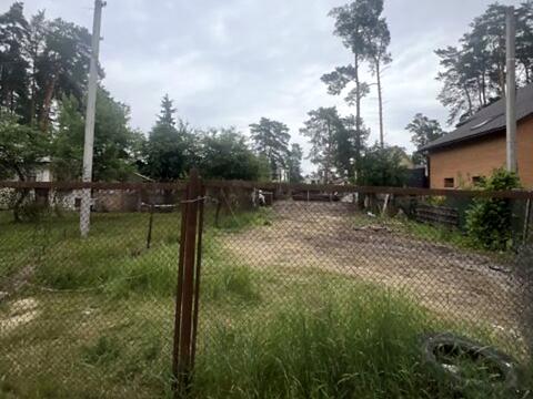 участок по адресу Українська ул.