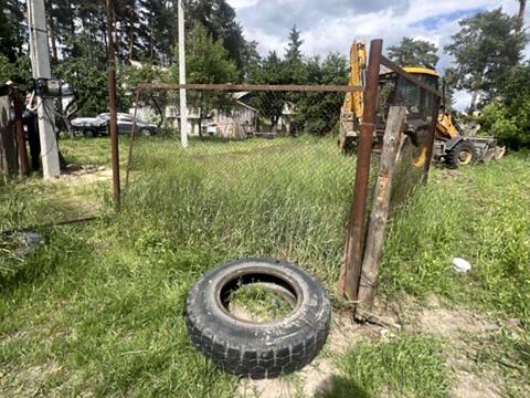 участок по адресу Українська ул.