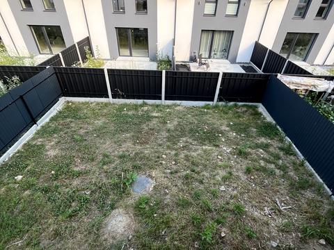 дом по адресу Місячна ул.