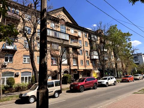 квартира за адресою Сімферопольська вул., 9
