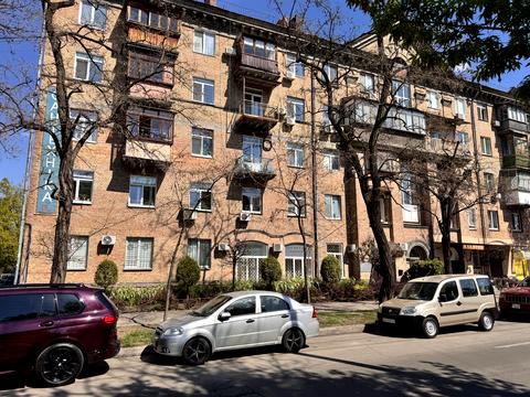 квартира за адресою Сімферопольська вул., 9