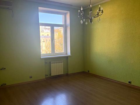квартира за адресою Київ, Катерини Білокур вул., 8