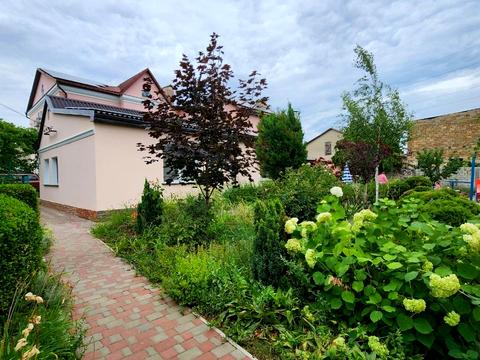 квартира за адресою 44-та лінія вул., 15