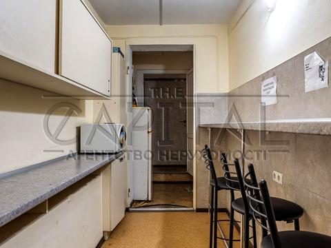 комерційна за адресою Київ, Жилянська вул., 55