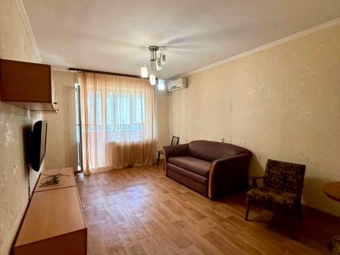 квартира за адресою Героїв просп., 45
