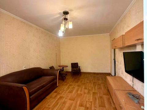 квартира за адресою Героїв просп., 45