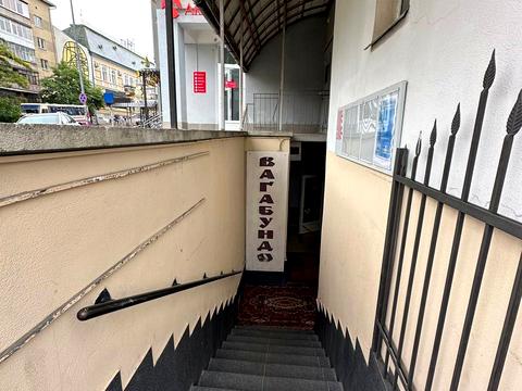 коммерческая по адресу Пилипа Орлика ул., 7-А