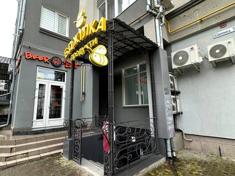 коммерческая по адресу Пилипа Орлика ул., 7-А