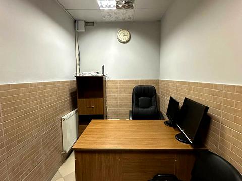 коммерческая по адресу Пилипа Орлика ул., 7-А