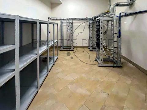 коммерческая по адресу Глубочицкая ул., 17