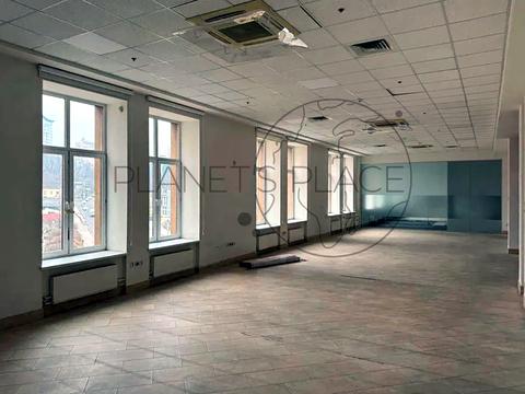 коммерческая по адресу Глубочицкая ул., 17
