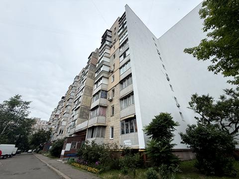 квартира за адресою Ревуцького вул., 17-Б