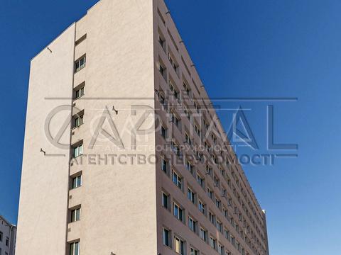 комерційна за адресою Київ, Золотоустівська вул., 3