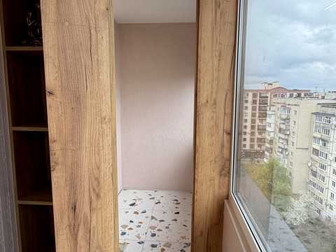 квартира за адресою Володимира Івасюка вул., 1