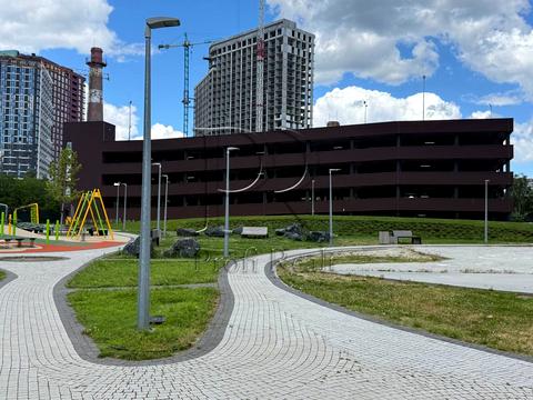 паркомісце за адресою Віктора Некрасова вул. (Північно-Сирецька), 8
