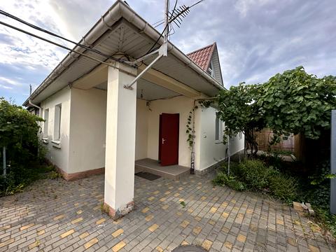 будинок за адресою Платанова вул., 26